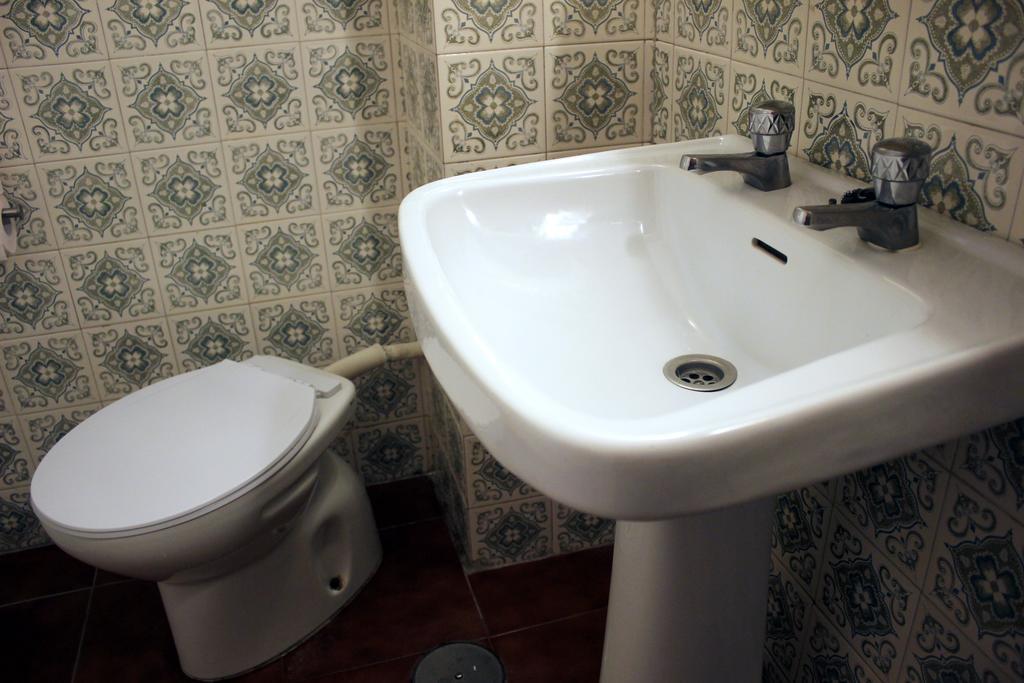 טריפה Hostal Dori מראה חיצוני תמונה