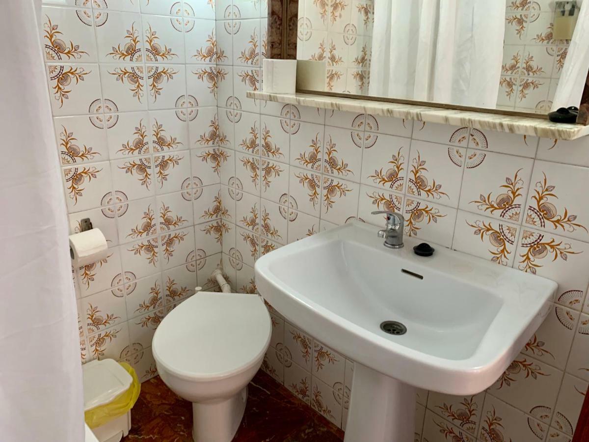 טריפה Hostal Dori מראה חיצוני תמונה
