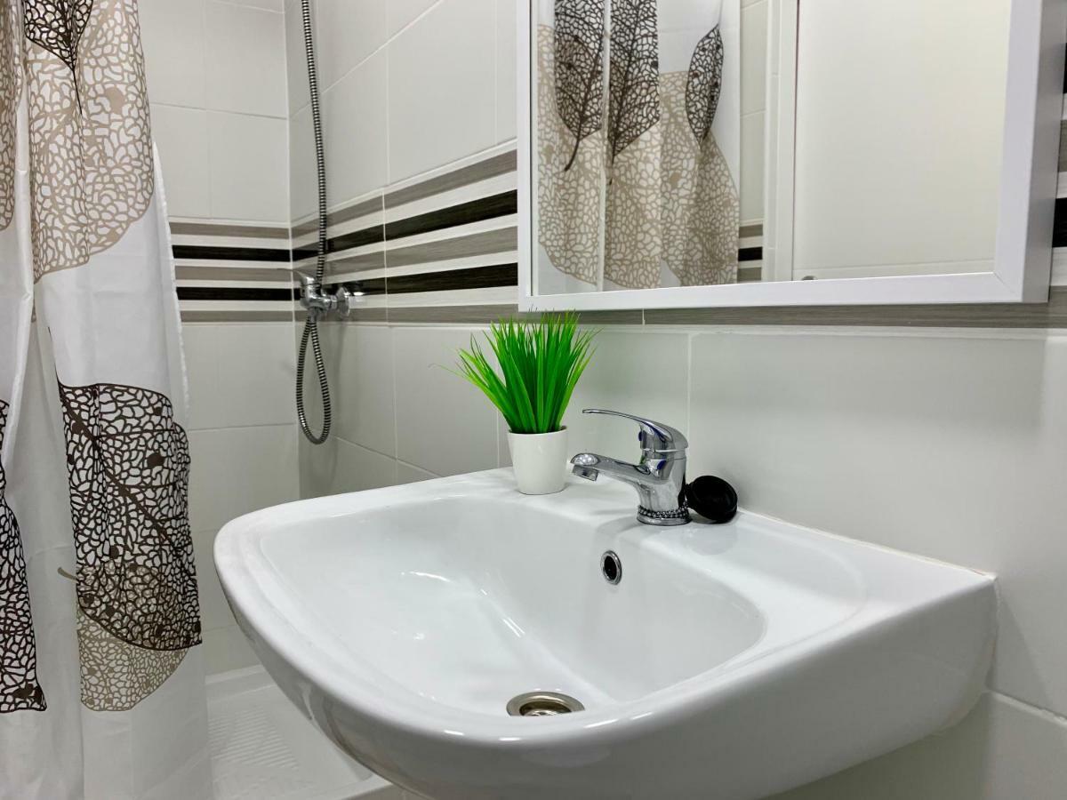 טריפה Hostal Dori מראה חיצוני תמונה